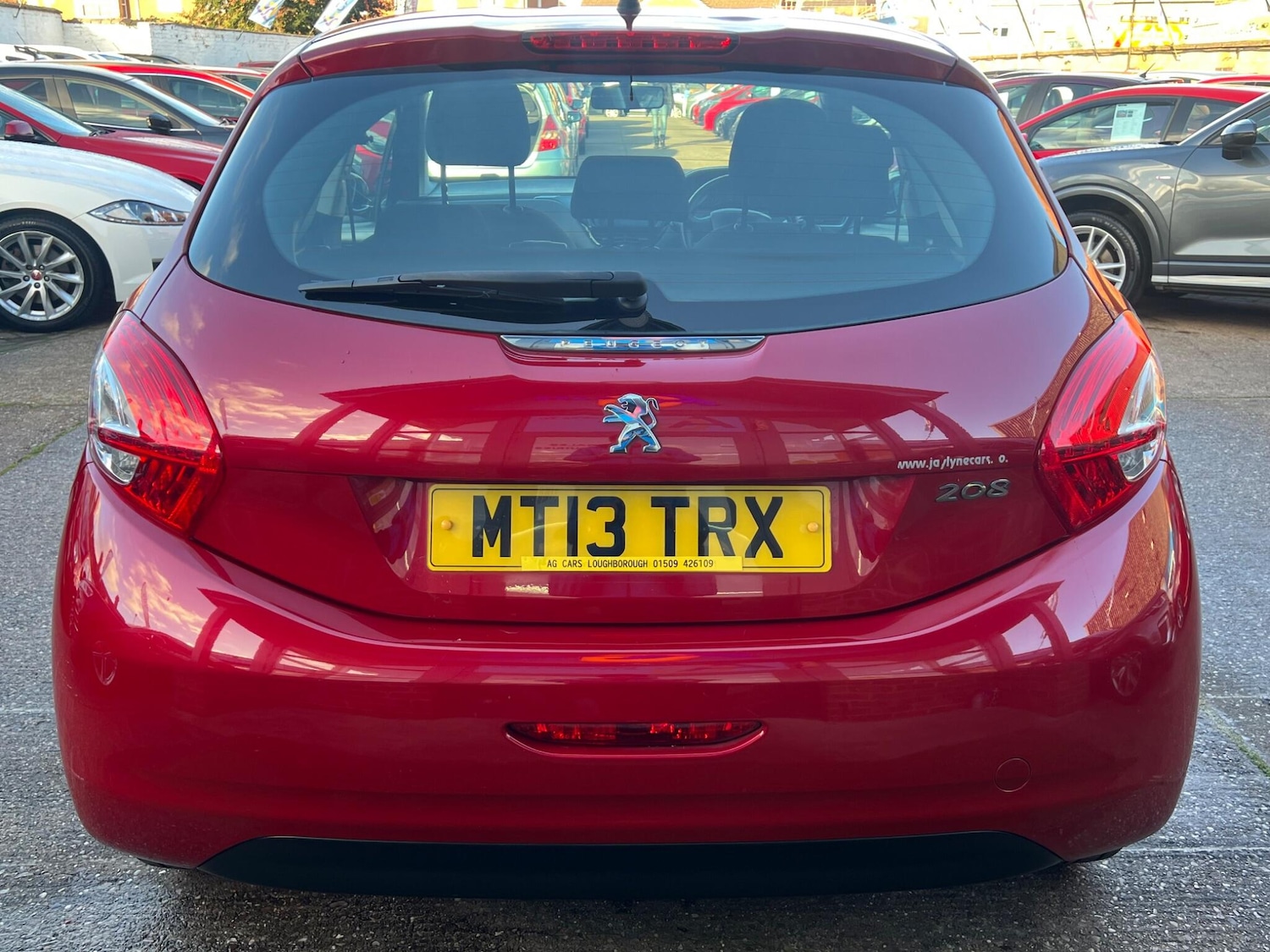 Used Peugeot 208 2013 for sale - 76671169: Photo 13