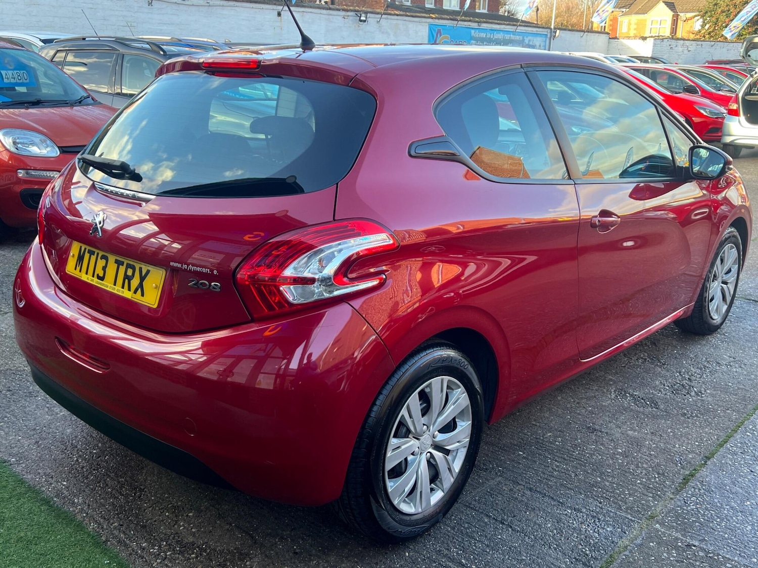 Used Peugeot 208 2013 for sale - 76671169: Photo 15