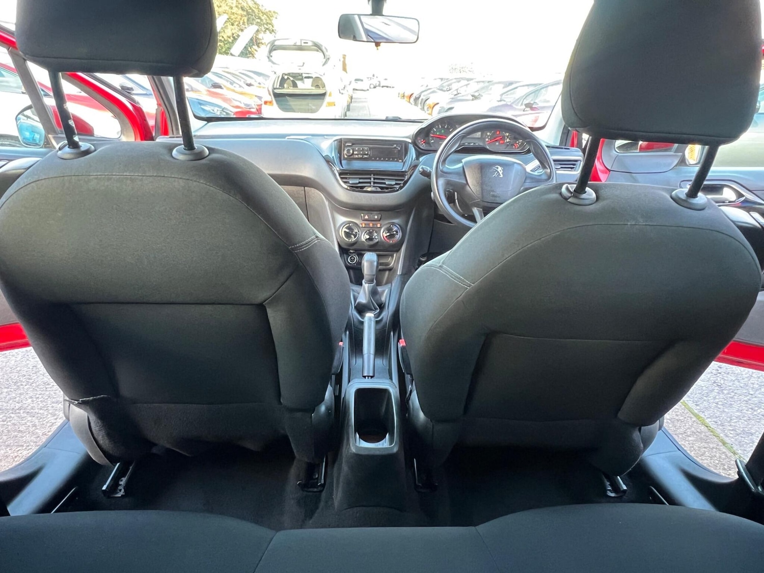 Used Peugeot 208 2013 for sale - 76671169: Photo 27