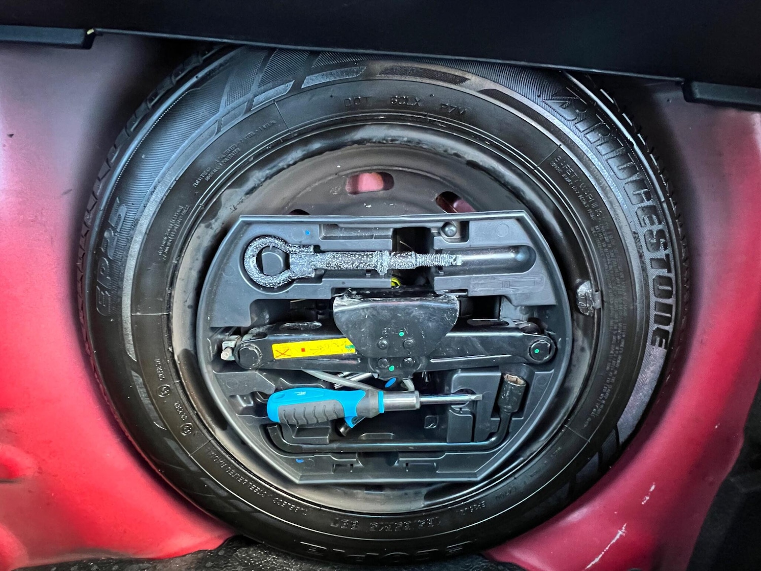 Used Peugeot 208 2013 for sale - 76671169: Photo 45