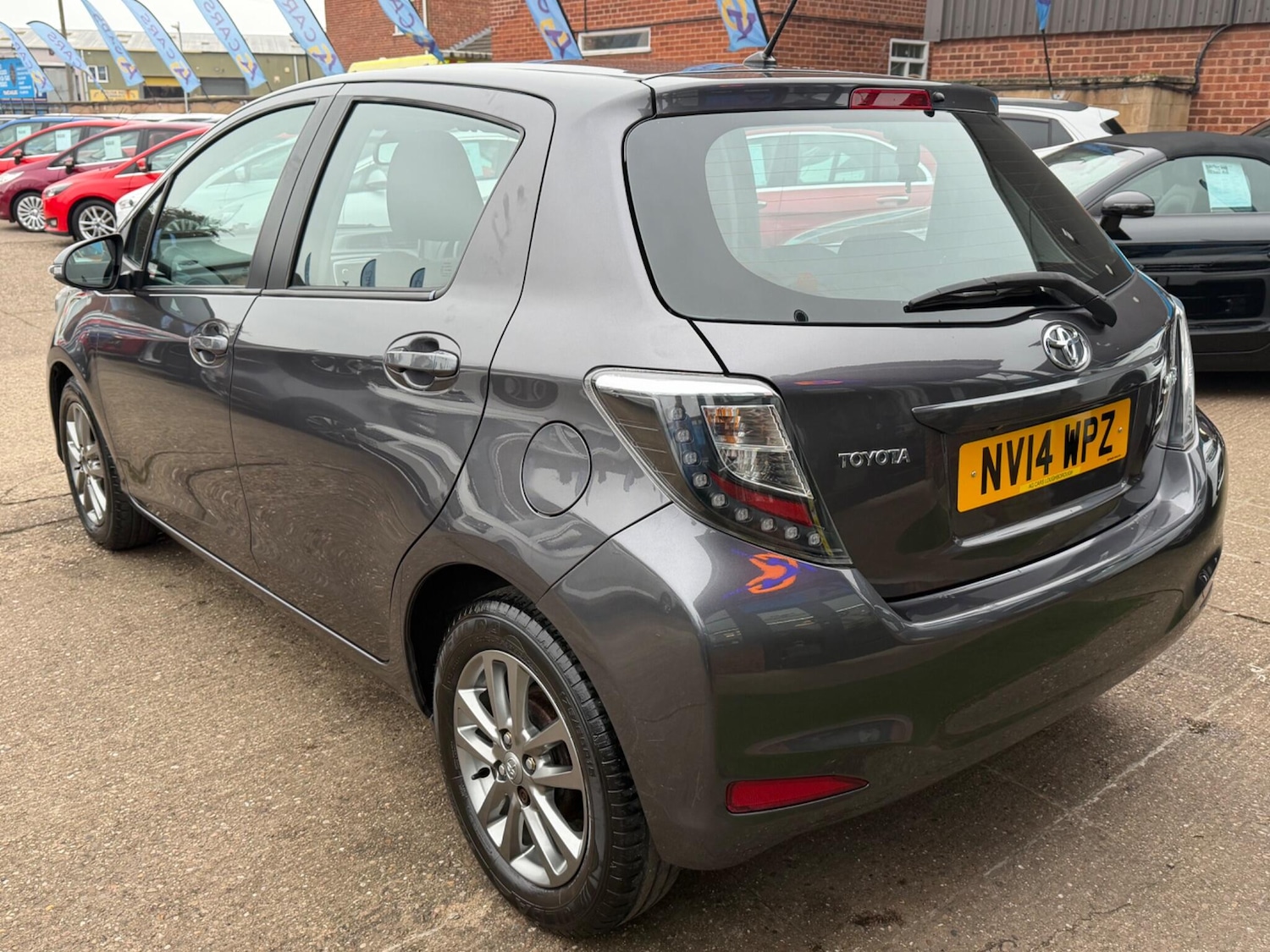 Used Toyota Yaris 2014 for sale - 77424551: Photo 14