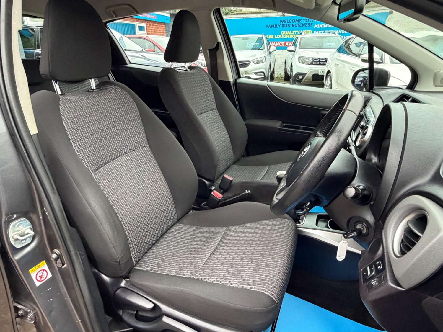 Used Toyota Yaris 2014 for sale - 77424551: Photo 39