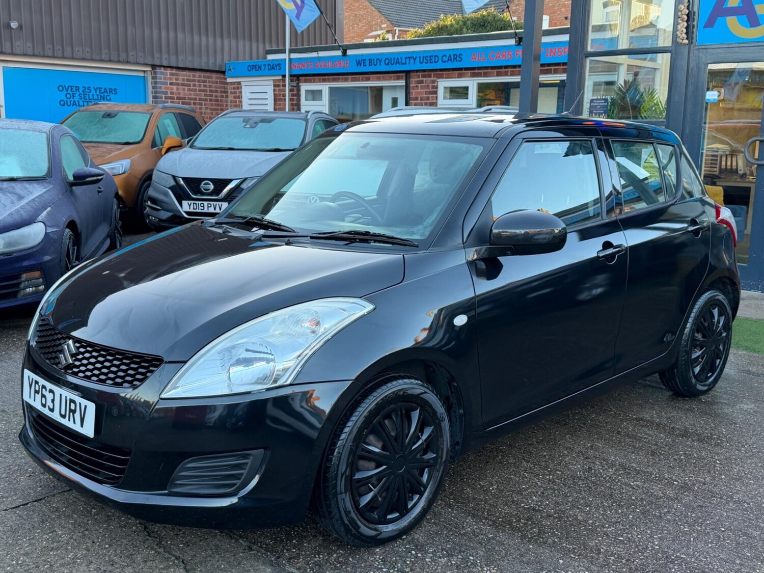 Used Suzuki Swift 2013 for sale - 77574462: Photo 13