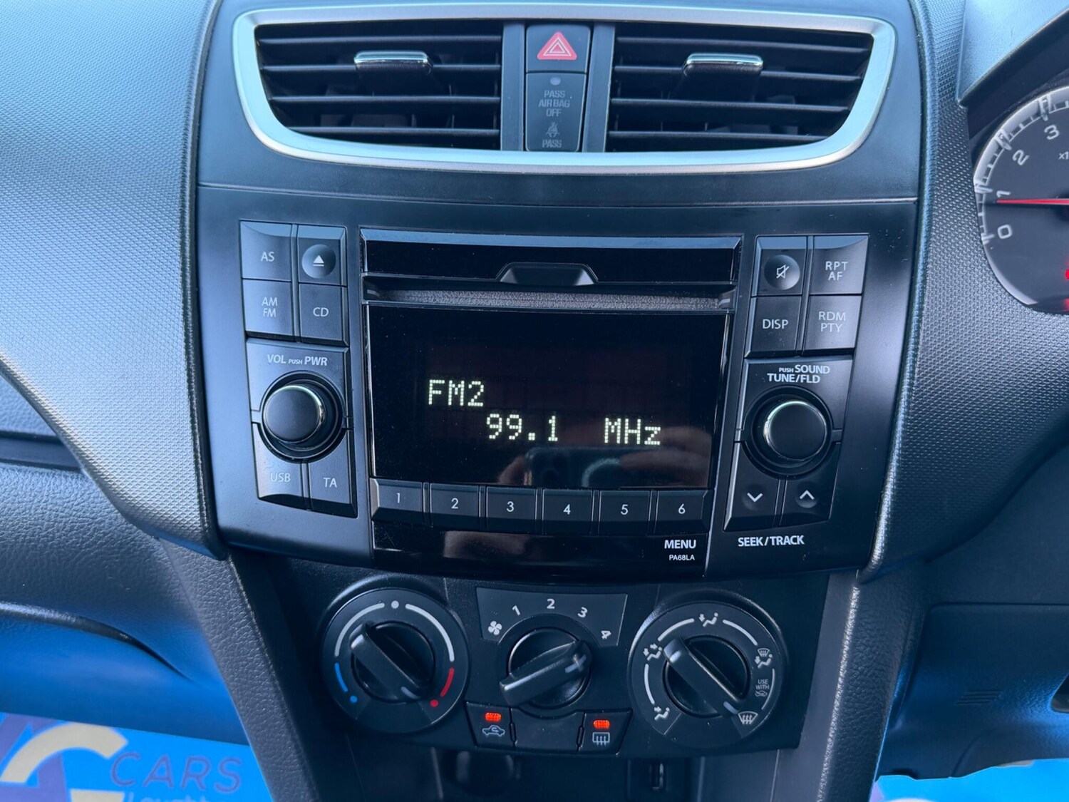 Used Suzuki Swift 2013 for sale - 77574462: Photo 21