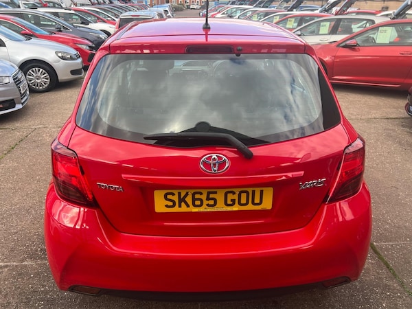 Used Toyota Yaris 2015 for sale - 76072507: Photo 12