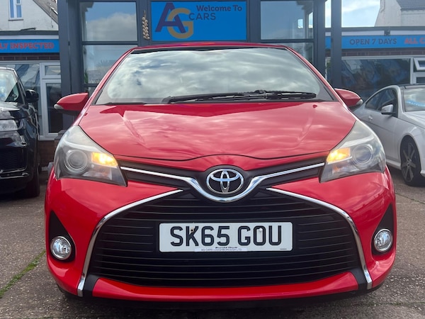 Used Toyota Yaris 2015 for sale - 76072507: Photo 32