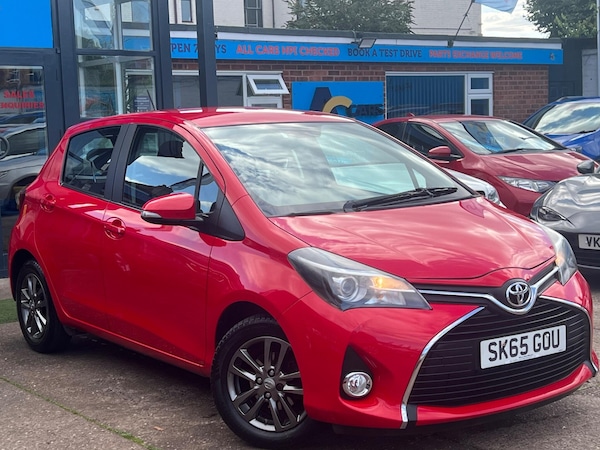 Used Toyota Yaris 2015 for sale - 76072507: Photo 35