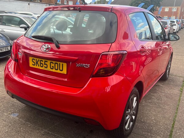 Used Toyota Yaris 2015 for sale - 76072507: Photo 38