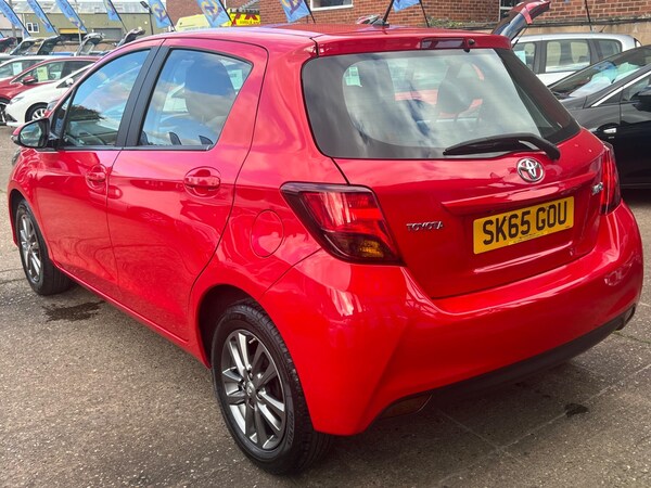 Used Toyota Yaris 2015 for sale - 76072507: Photo 39