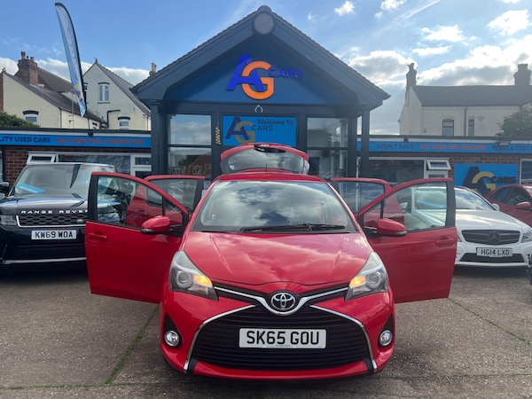 Used Toyota Yaris 2015 for sale - 76072507: Photo 46