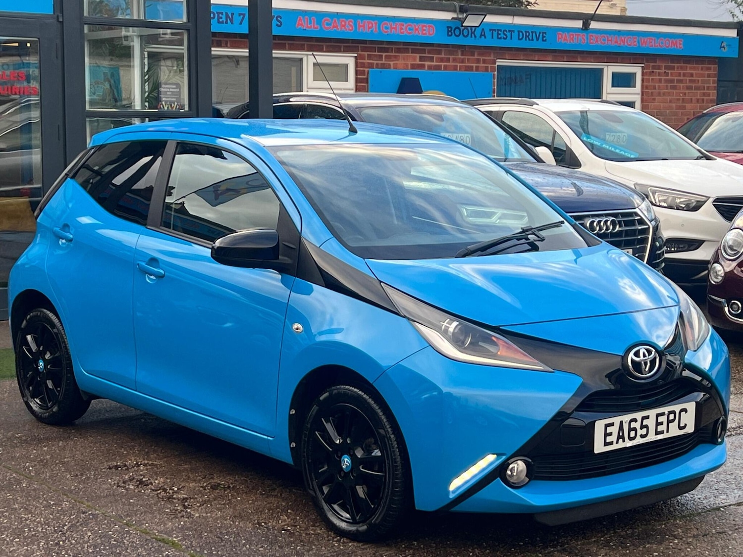 Used Toyota AYGO 2015 for sale - 76832334: Photo 13