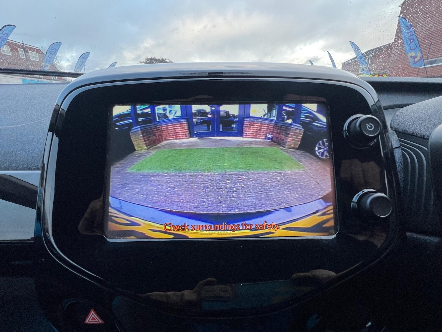 Used Toyota AYGO 2015 for sale - 76832334: Photo 33