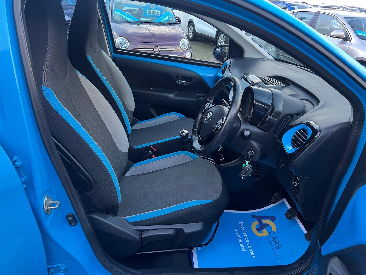 Used Toyota AYGO 2015 for sale - 76832334: Photo 39