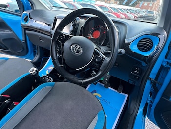 Used Toyota AYGO 2015 for sale - 76832334: Photo