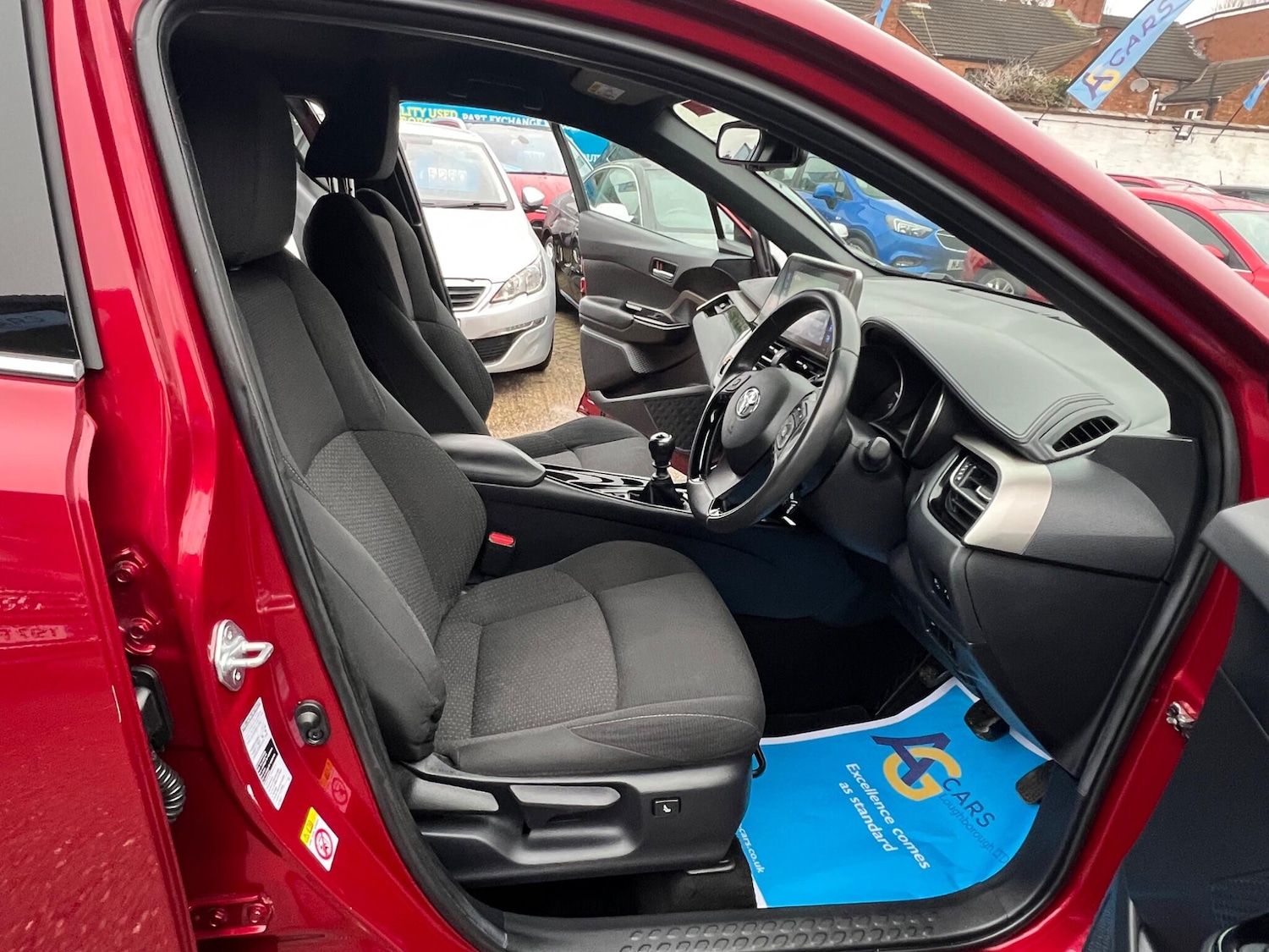 Used Toyota C-HR 2019 for sale - 76964829: Photo 42