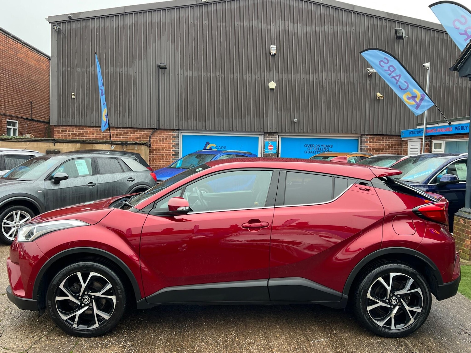 Used Toyota C-HR 2019 for sale - 76964829: Photo 49