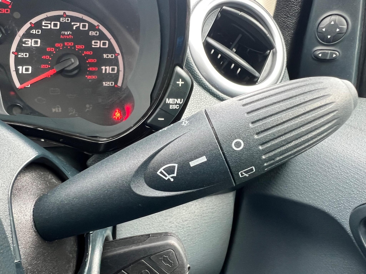 Used Ford Ka 2014 for sale - 76446490: Photo 26