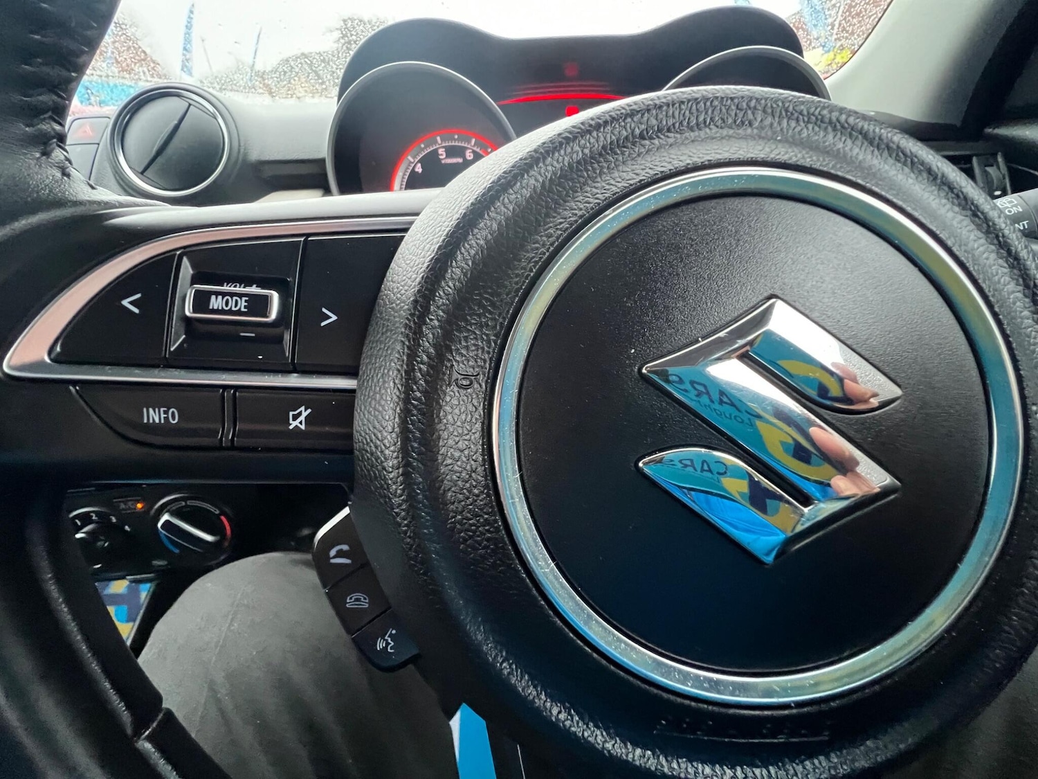 Used Suzuki Swift 2020 for sale - 76656971: Photo 28