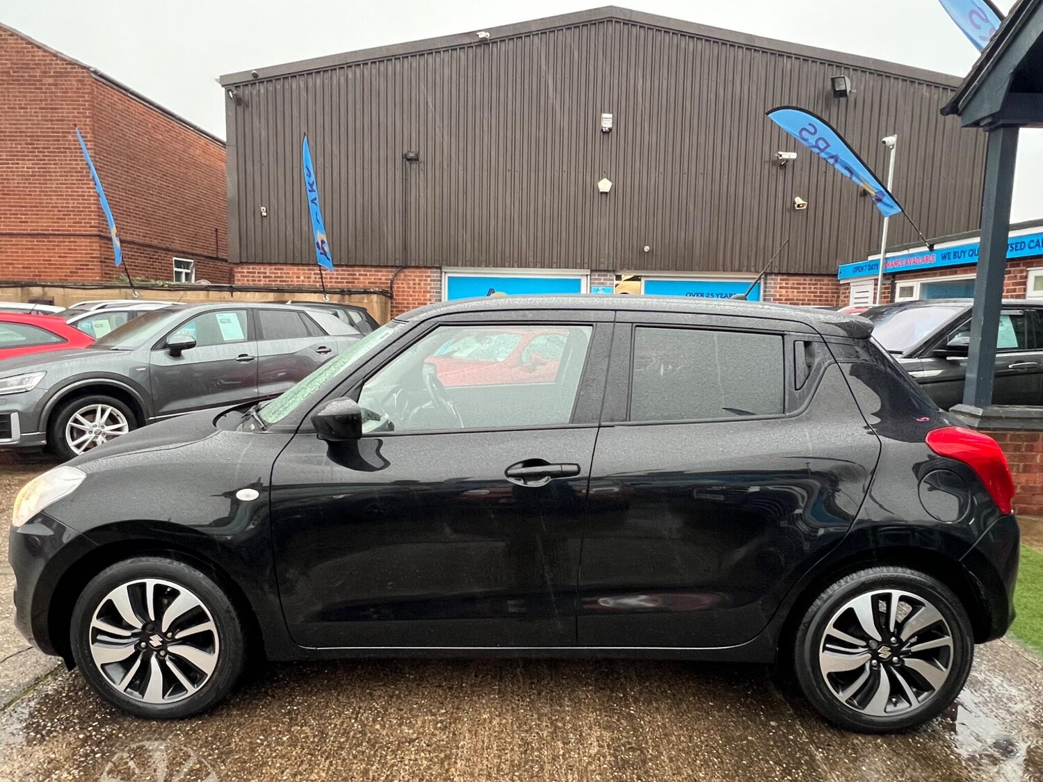 Used Suzuki Swift 2020 for sale - 76656971: Photo 52