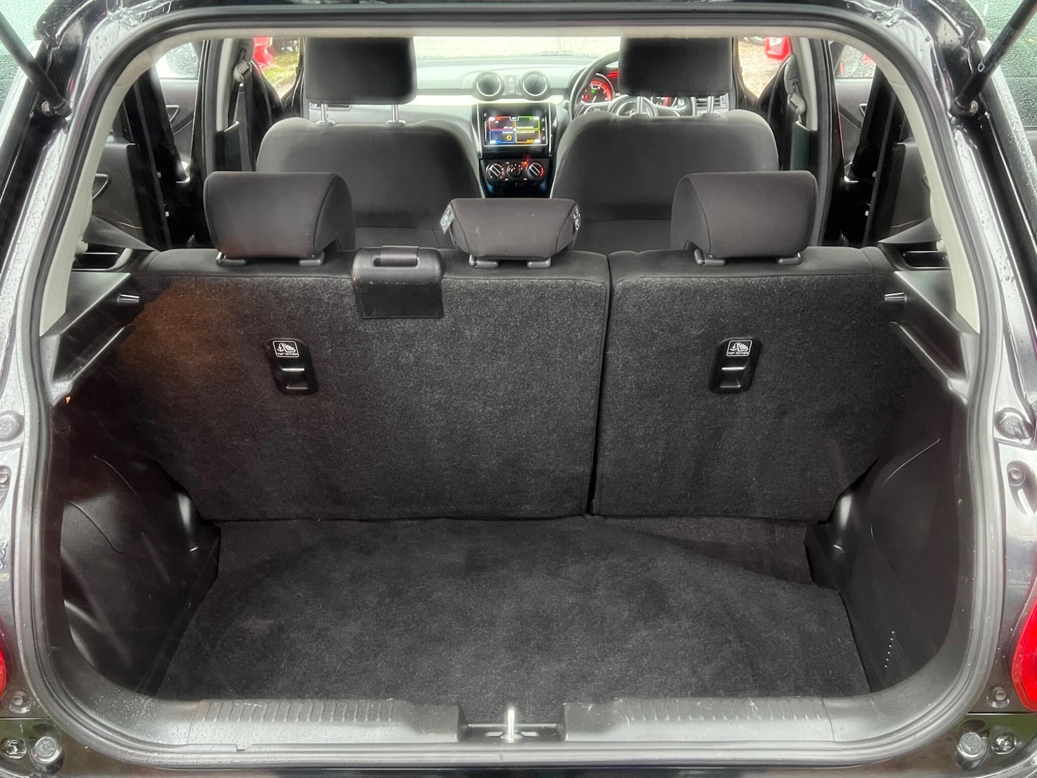 Used Suzuki Swift 2020 for sale - 76656971: Photo 55