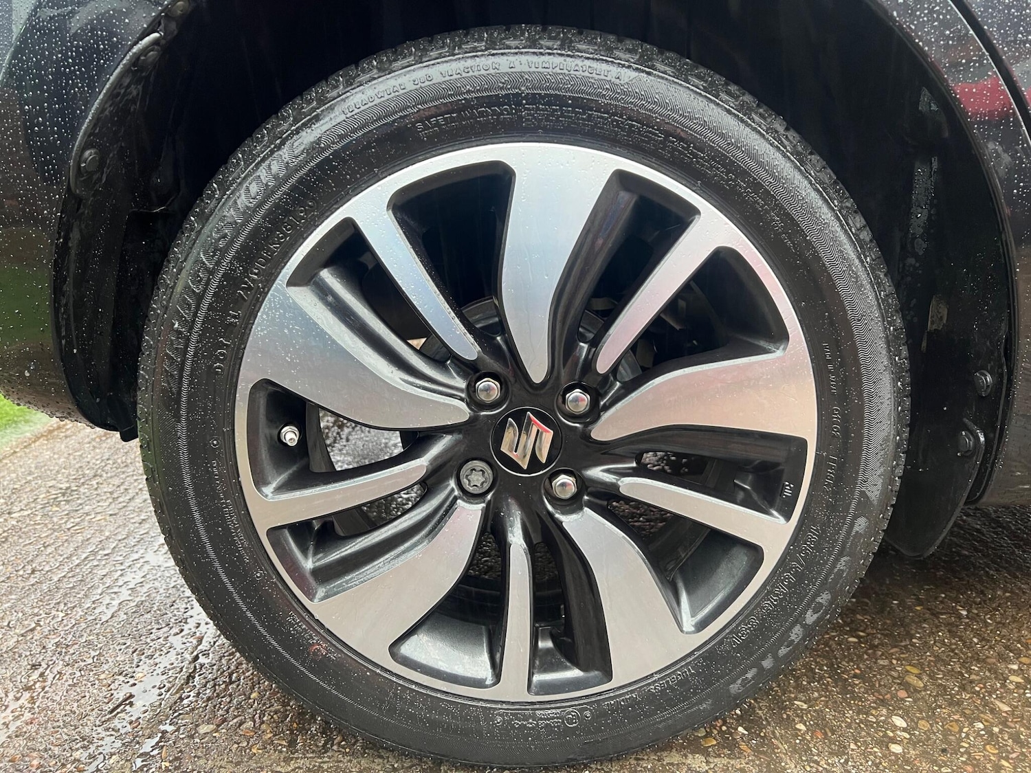 Used Suzuki Swift 2020 for sale - 76656971: Photo 64