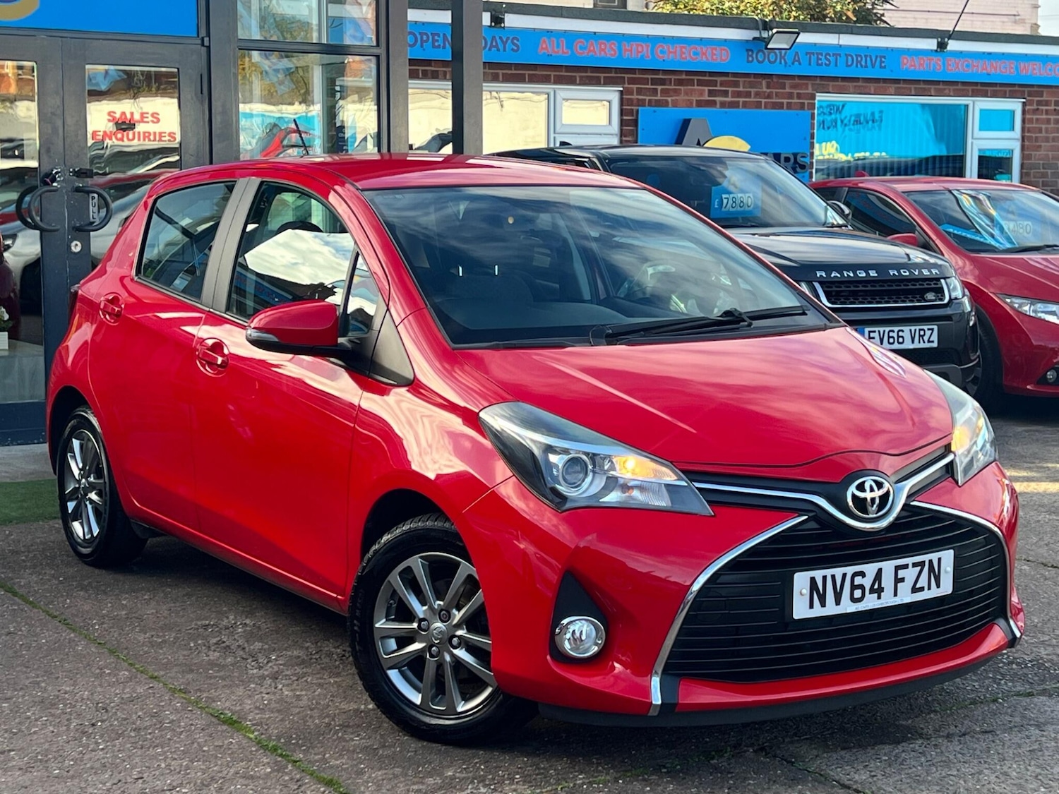 Used Toyota Yaris for sale - 76992837: Photo 56