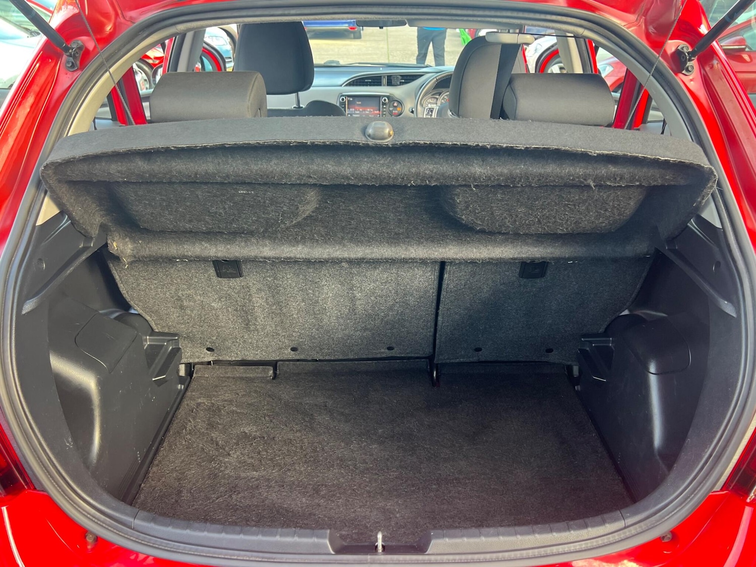 Used Toyota Yaris for sale - 76992837: Photo 61