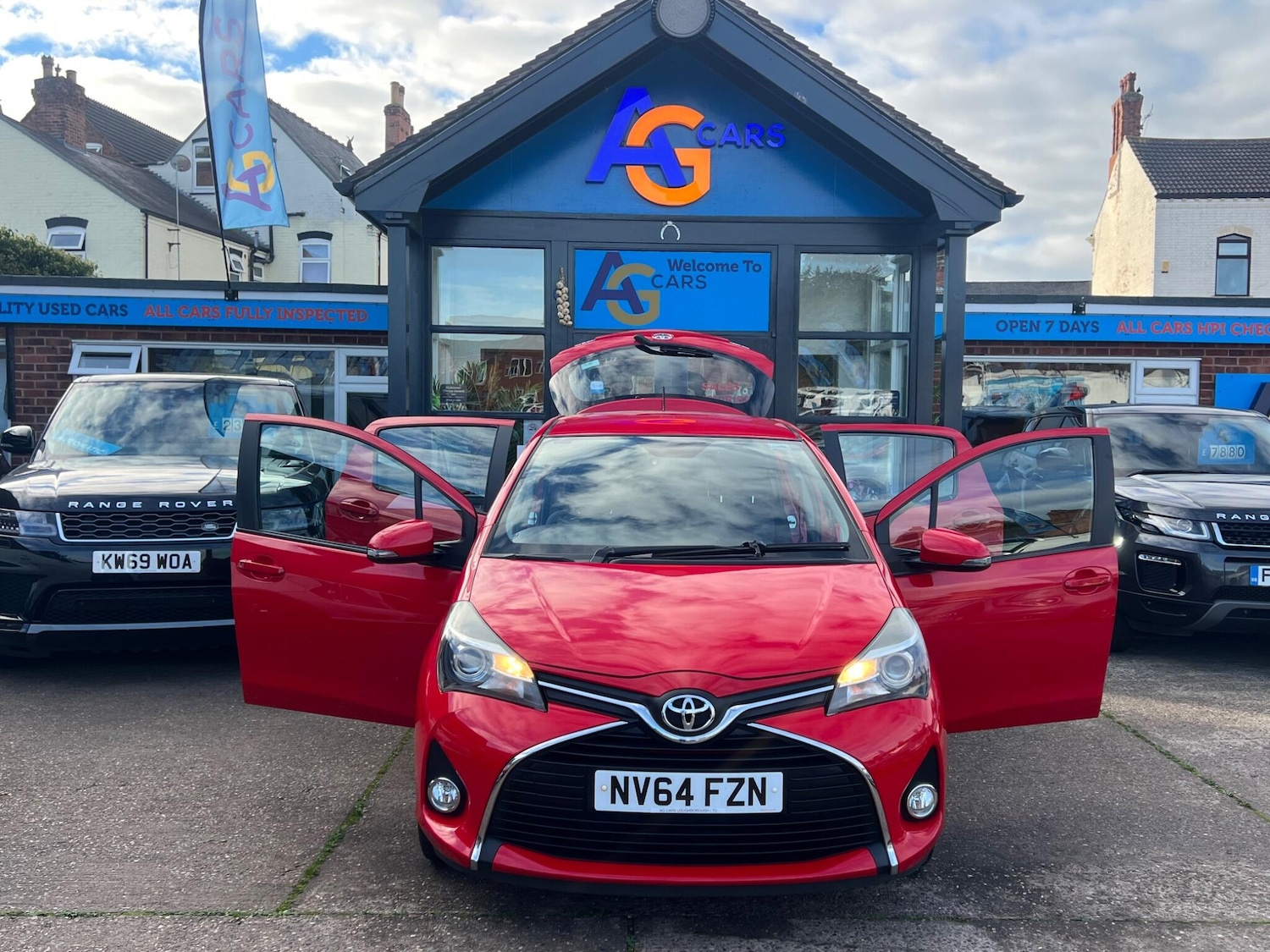 Used Toyota Yaris for sale - 76992837: Photo 62