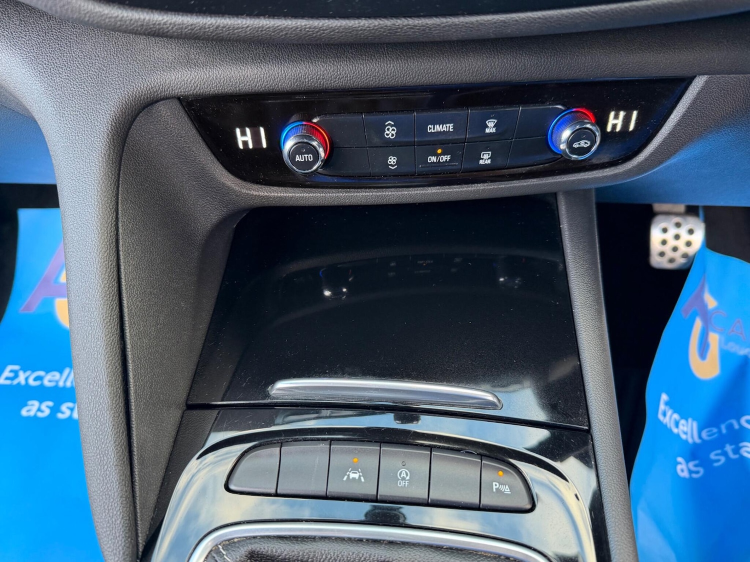 Used Vauxhall Insignia 2017 for sale - 77119871: Photo 24