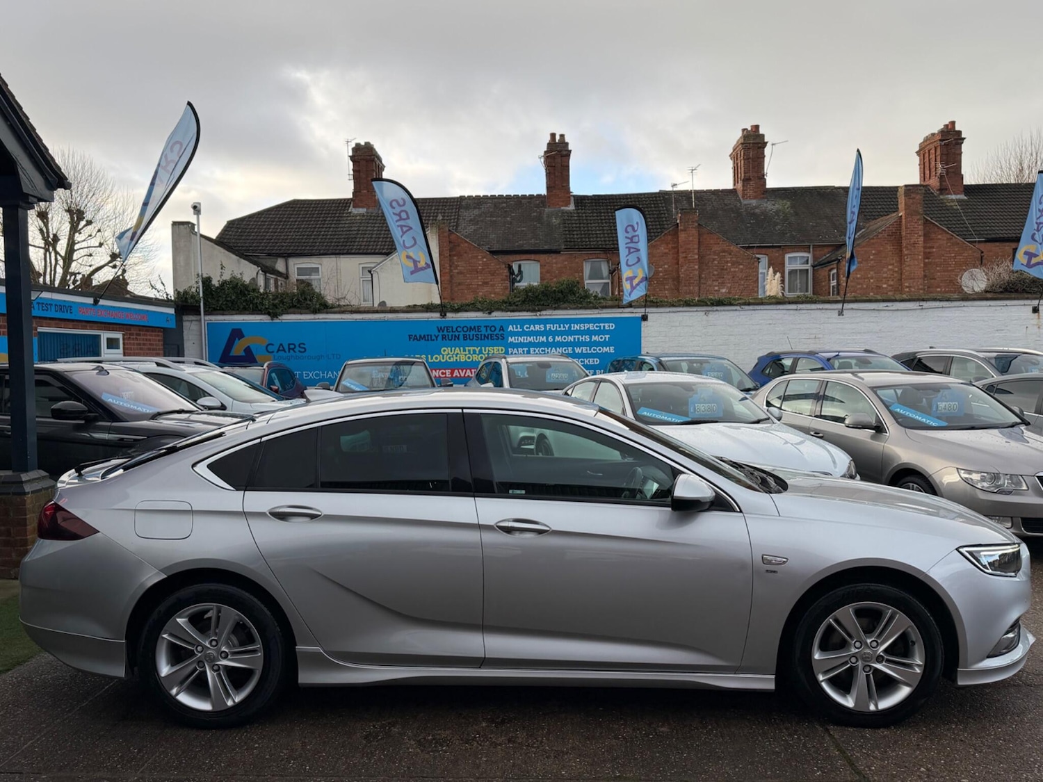 Used Vauxhall Insignia 2017 for sale - 77119871: Photo 8
