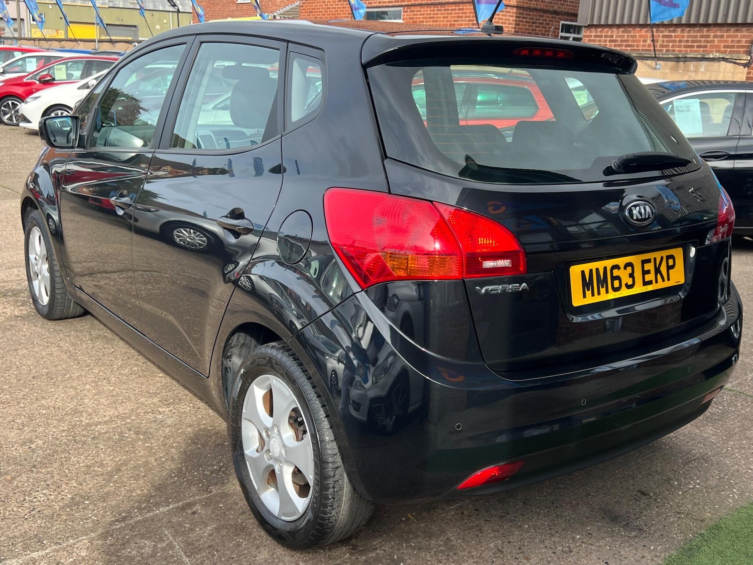 Used Kia Venga 2014 for sale - 76158386: Photo 11