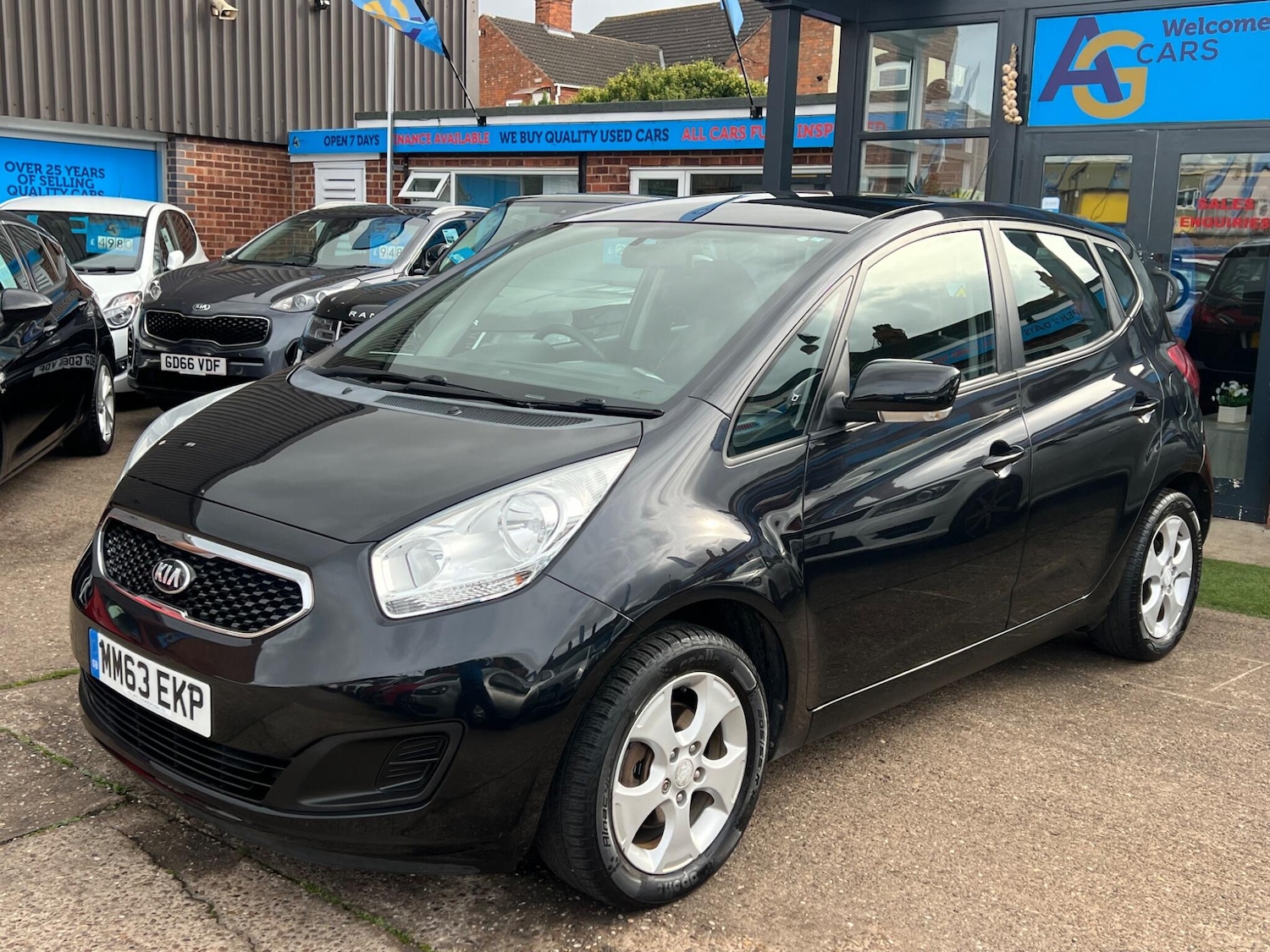 Used Kia Venga 2014 for sale - 76158386: Photo 14