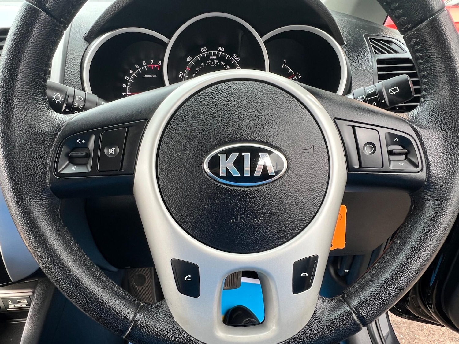 Used Kia Venga 2014 for sale - 76158386: Photo 28