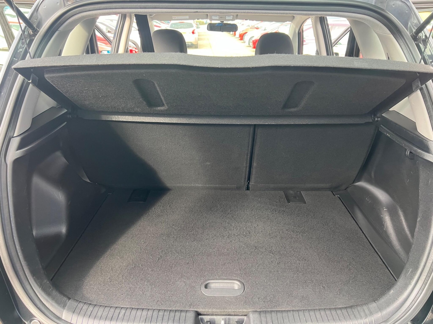 Used Kia Venga 2014 for sale - 76158386: Photo 53