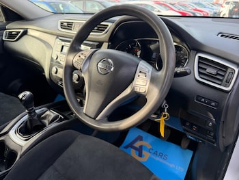 Used Nissan X-Trail 2014 for sale - 78231250: Photo