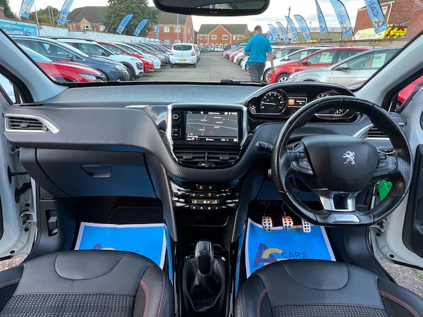 Used Peugeot 2008 2018 for sale - 76071806: Photo 35