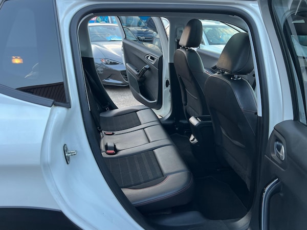 Used Peugeot 2008 2018 for sale - 76071806: Photo 37