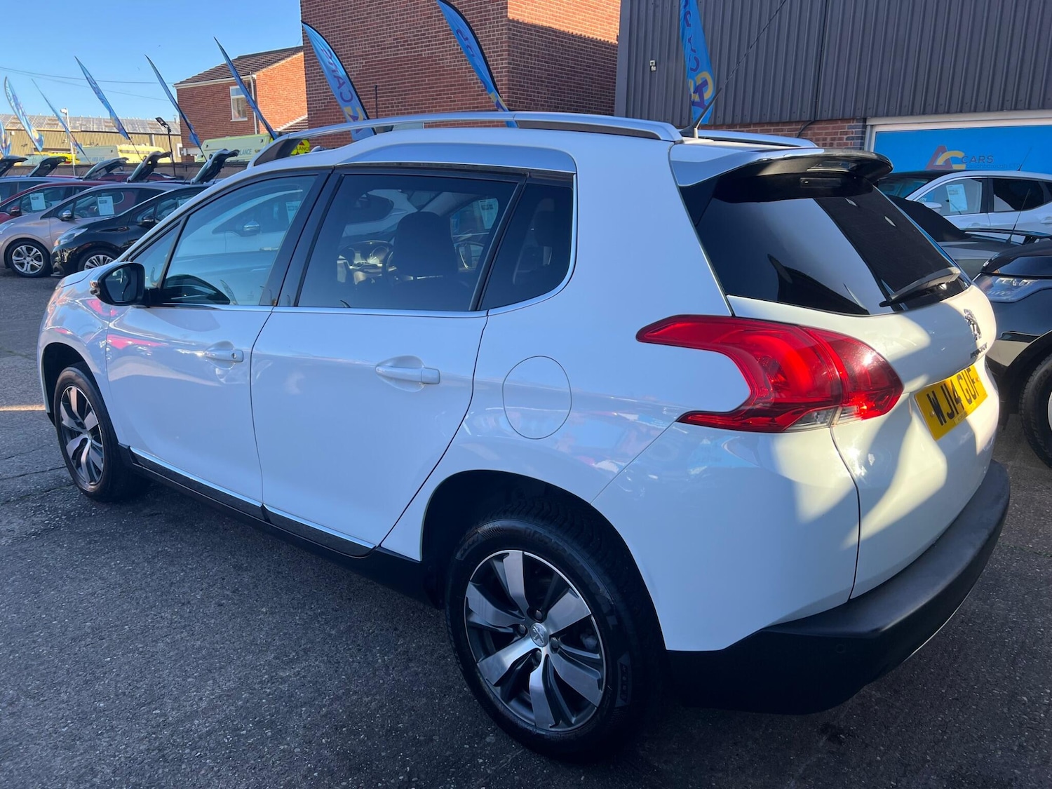 Used Peugeot 2008 2014 for sale - 76371380: Photo 18