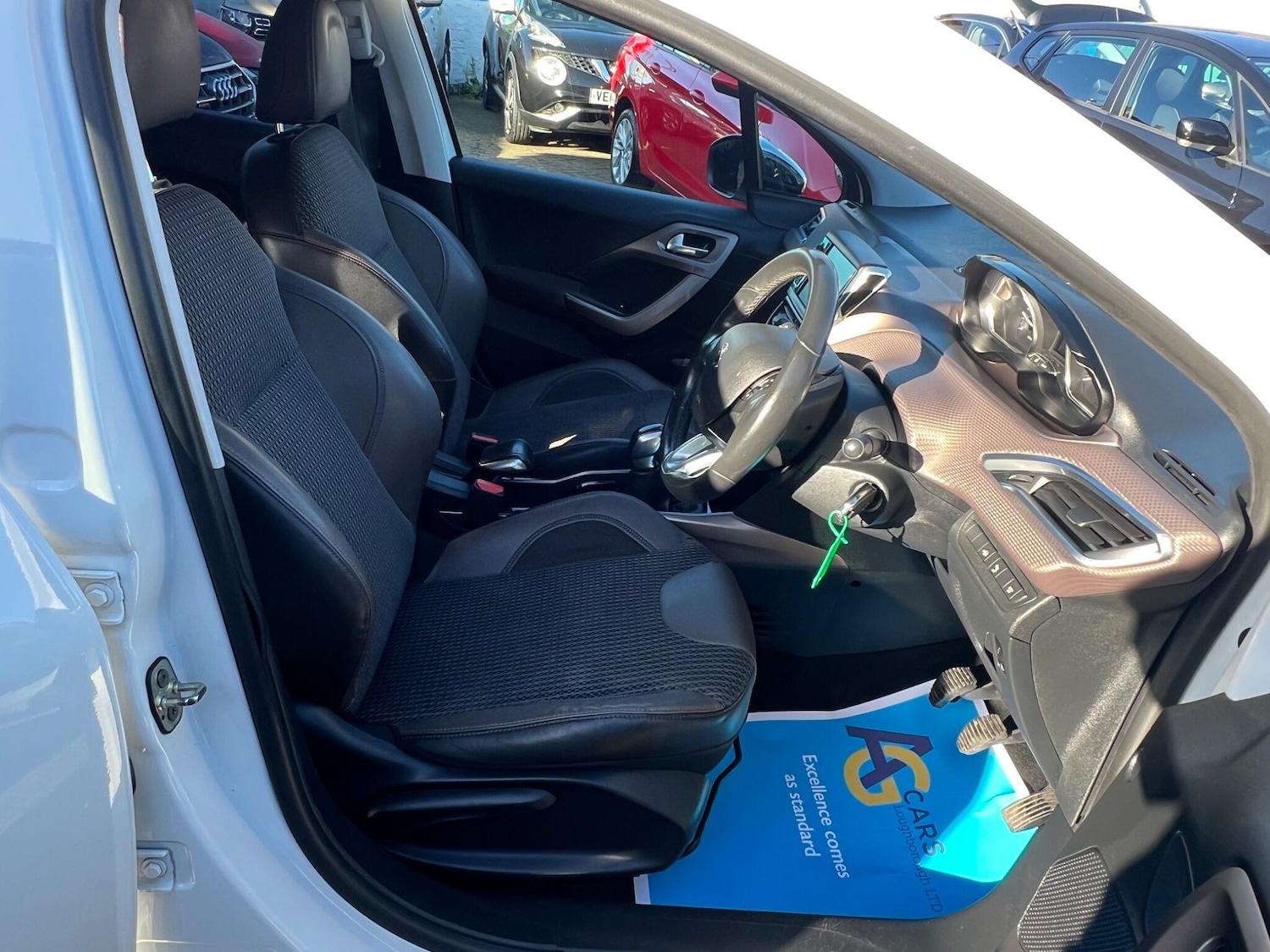 Used Peugeot 2008 2014 for sale - 76371380: Photo 34