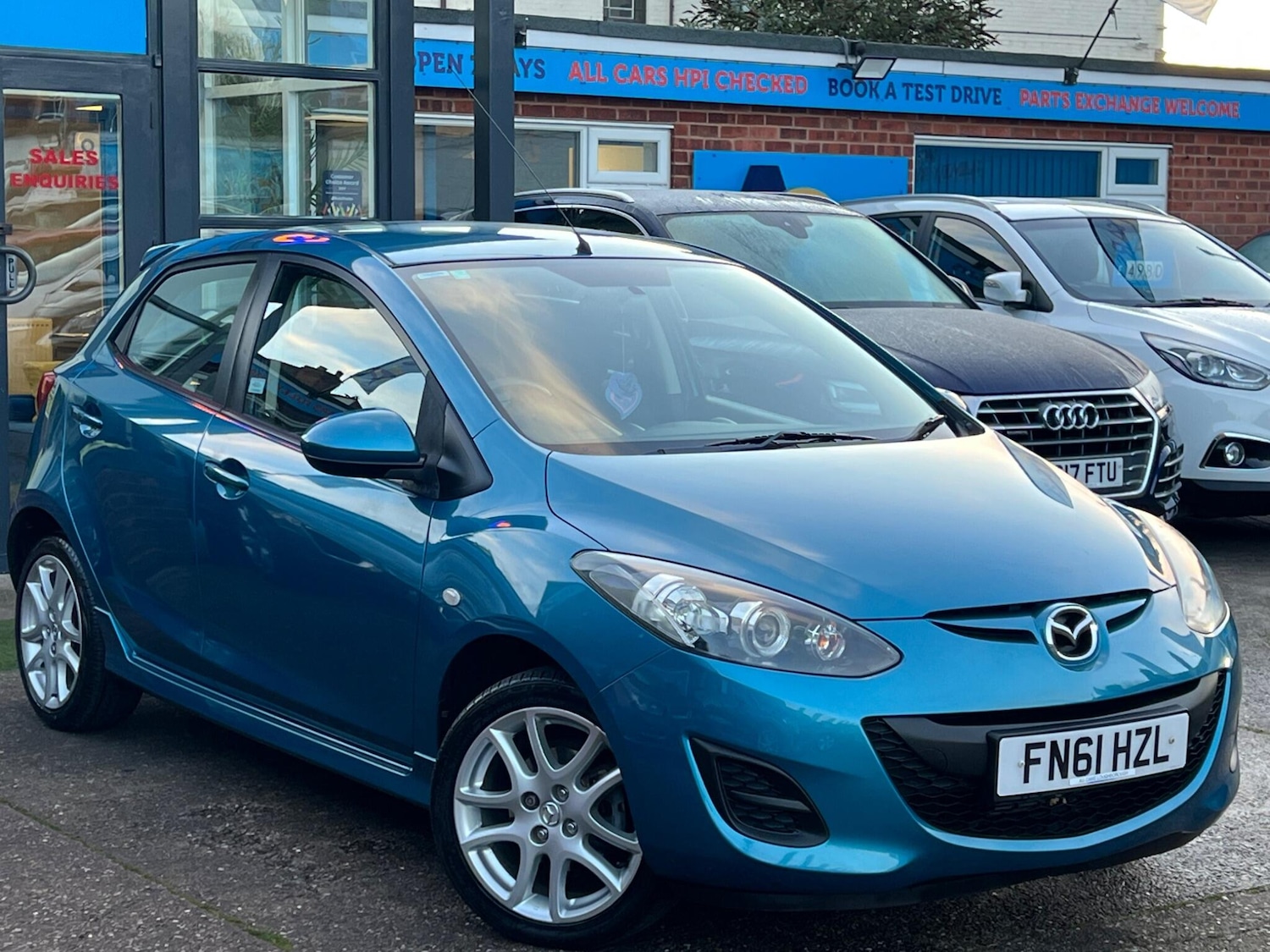 Used Mazda Mazda2 2011 for sale - 76780671: Photo 13