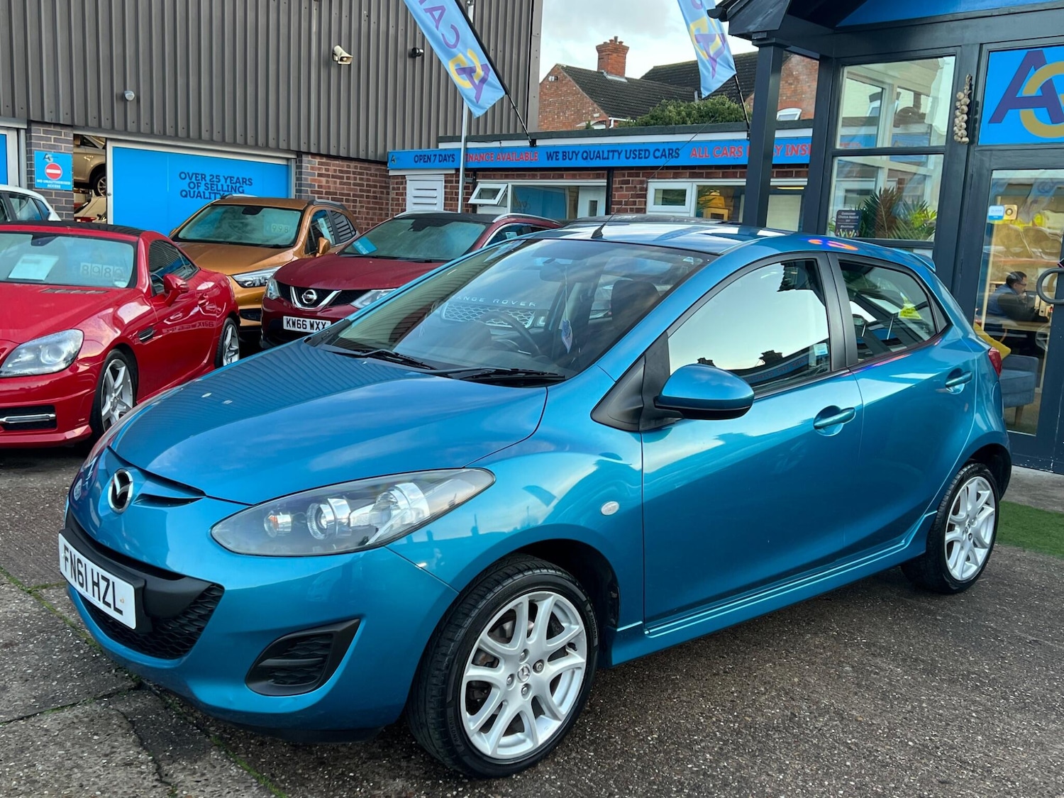 Used Mazda Mazda2 2011 for sale - 76780671: Photo 14