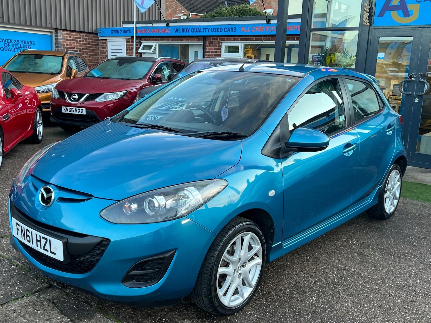 Used Mazda Mazda2 2011 for sale - 76780671: Photo 19