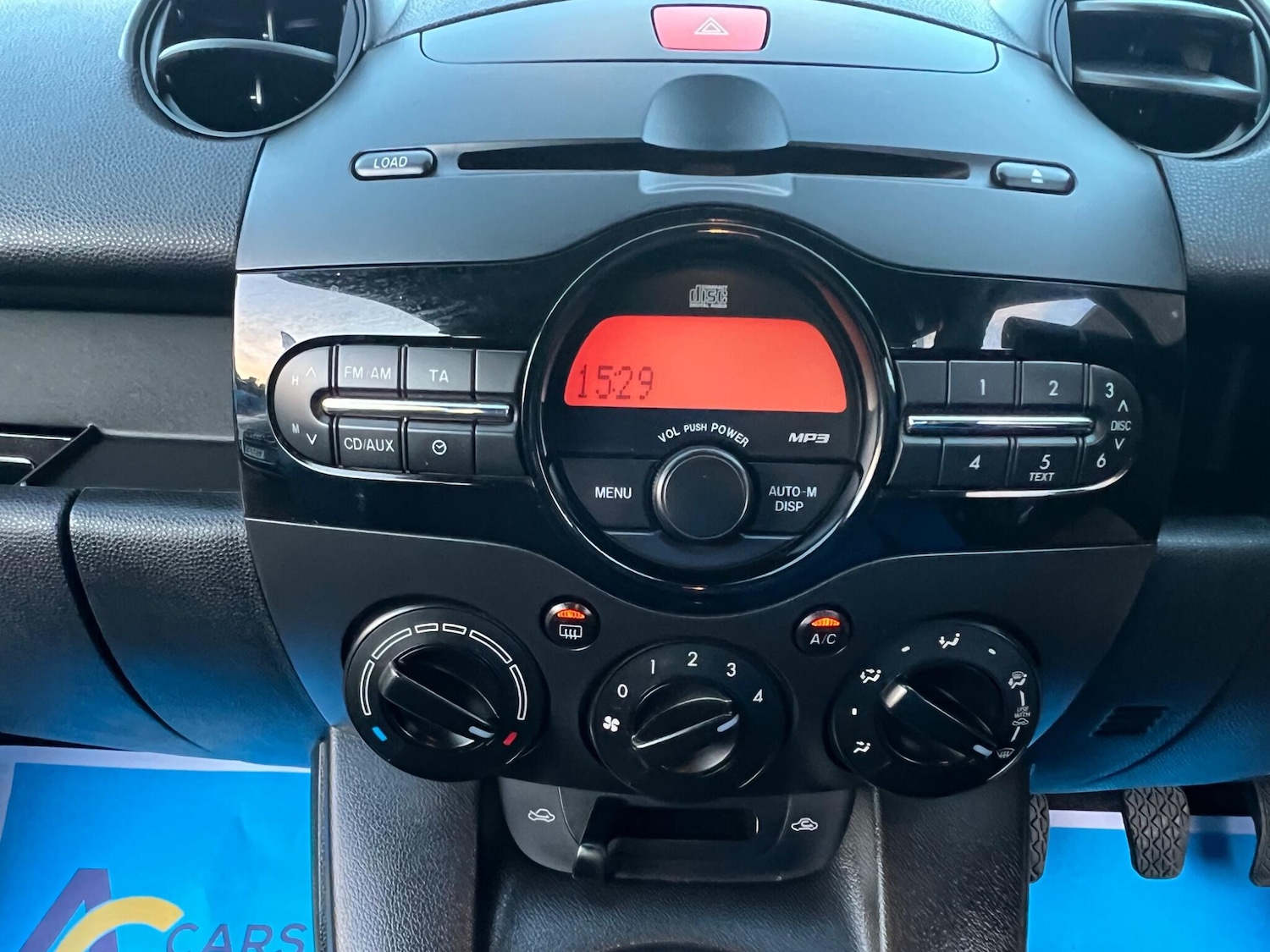 Used Mazda Mazda2 2011 for sale - 76780671: Photo 22