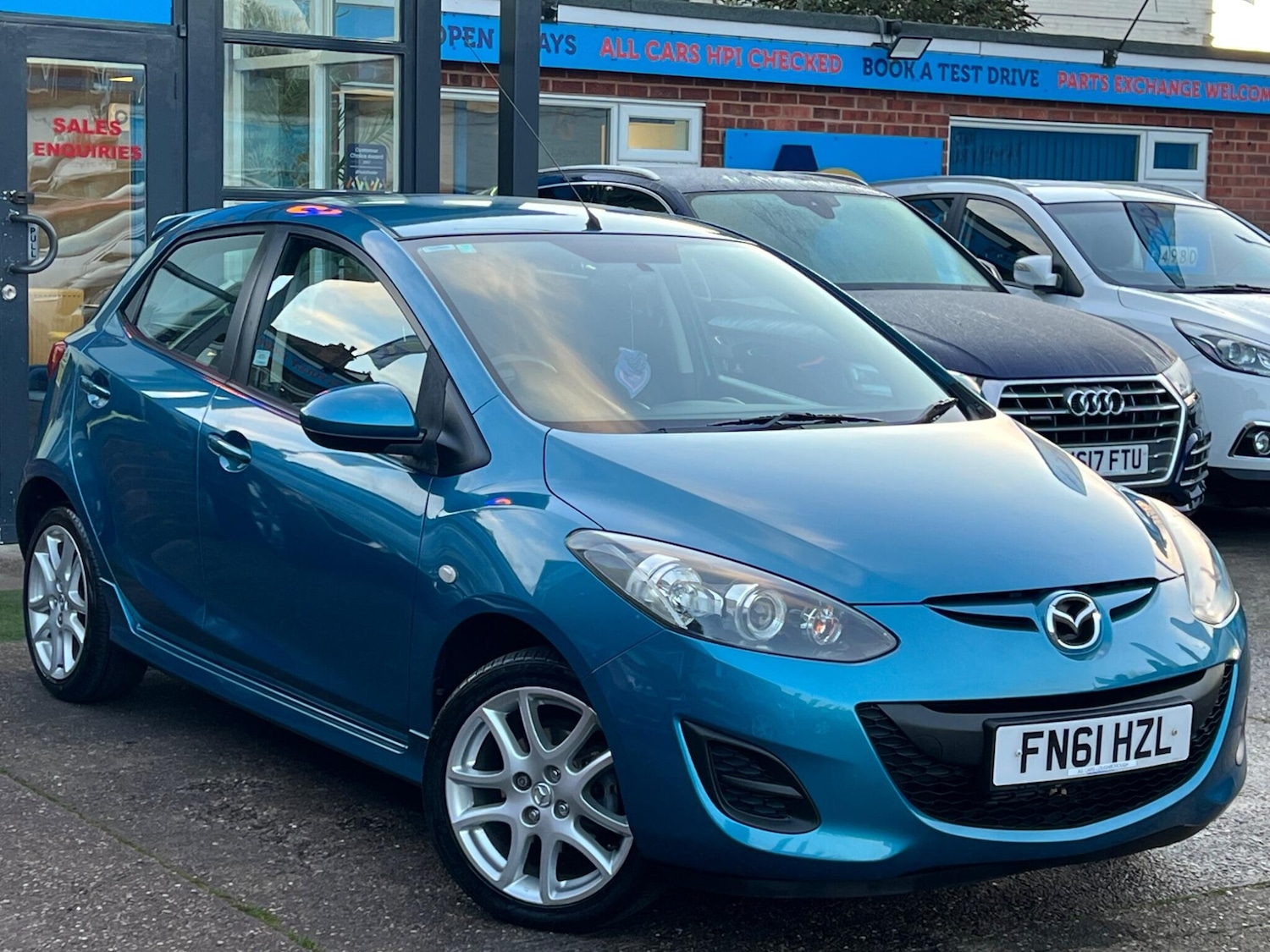 Used Mazda Mazda2 2011 for sale - 76780671: Photo 38