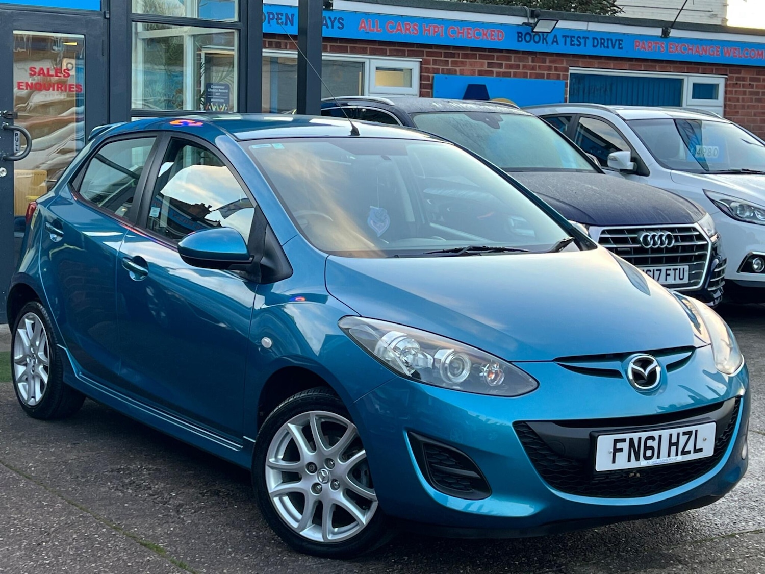 Used Mazda Mazda2 2011 for sale - 76780671: Photo 42