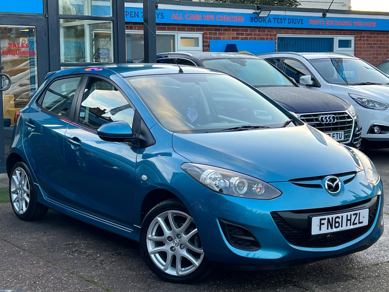 Used Mazda Mazda2 2011 for sale - 76780671: Photo 50