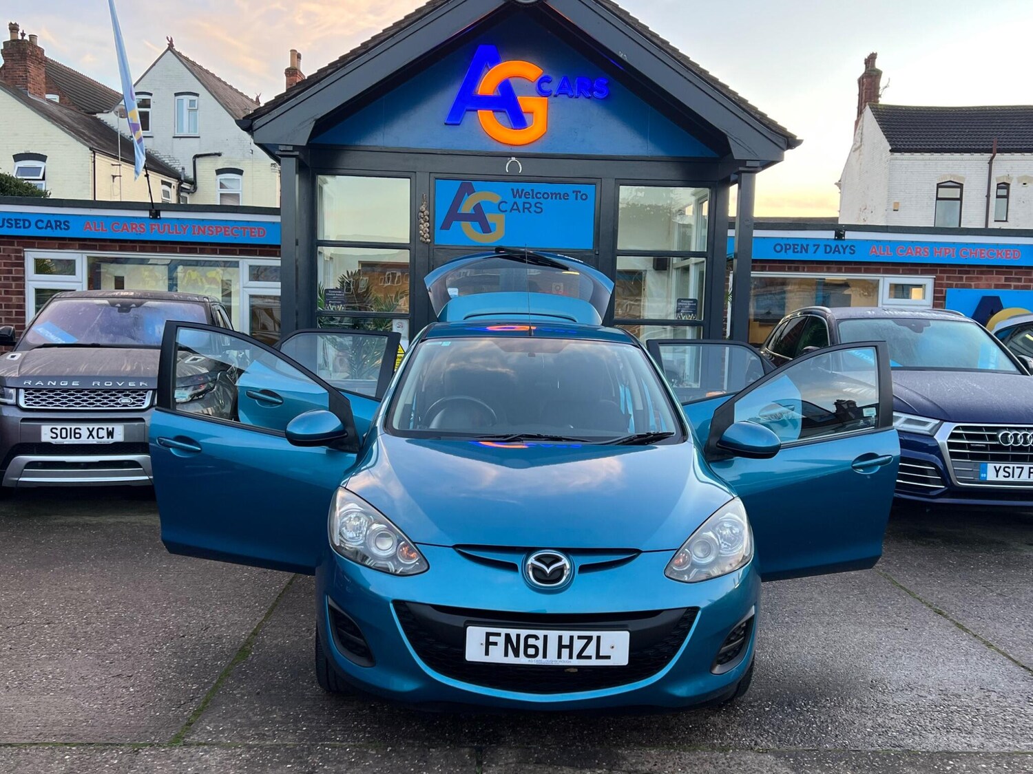 Used Mazda Mazda2 2011 for sale - 76780671: Photo 58