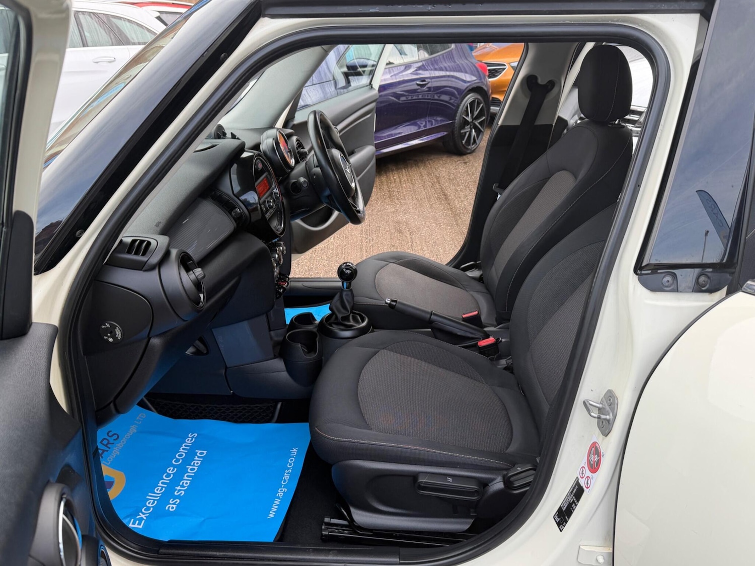 Used MINI Hatch 2015 for sale - 77625424: Photo 4