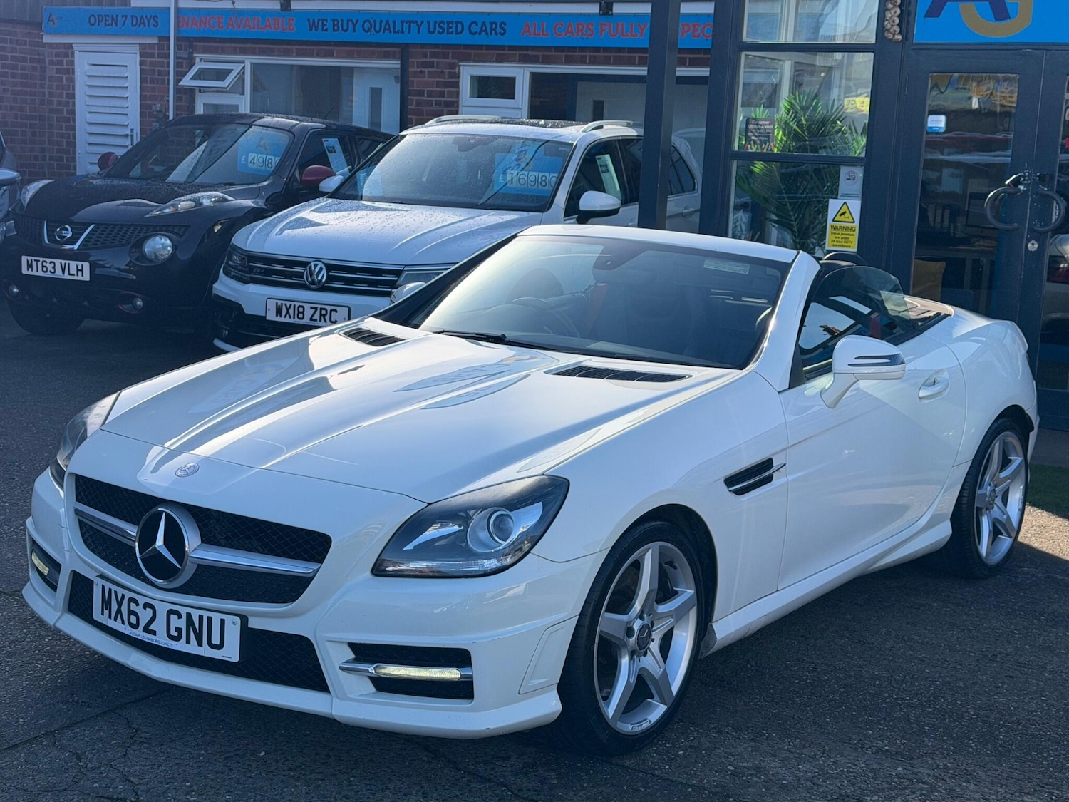 Used Mercedes-Benz SLK 2012 for sale - 77658201: Photo 12