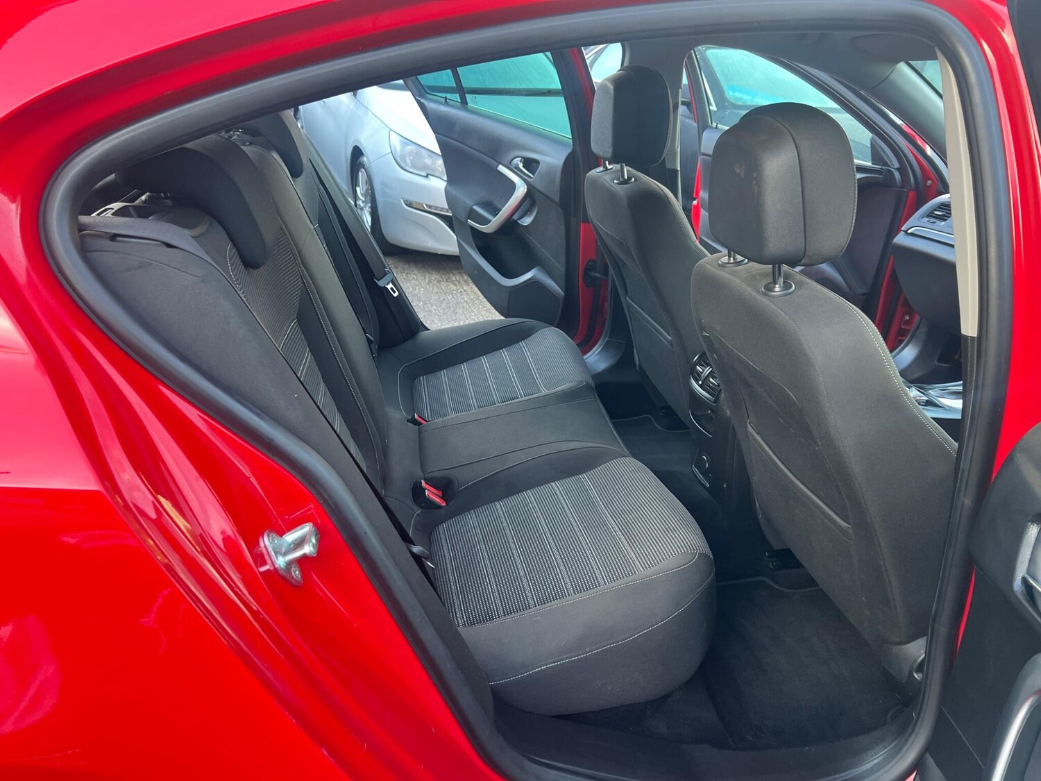 Used Vauxhall Insignia 2013 for sale - 76918502: Photo 35